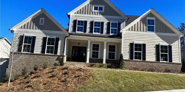 266 Fountain Oak