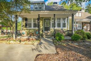 207 Lakeside Drive
