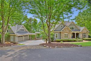 56 WATERSIDE Drive SE