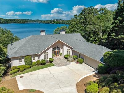 2917 Pointe Drive