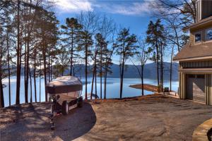 129 Cardinal Road SE