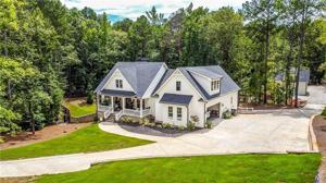 1121 Forest