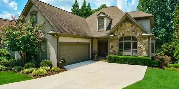 1070 Longcreek