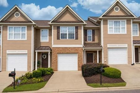 6311 Shoreview Circle