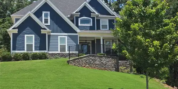 214 Fountain Oak Way