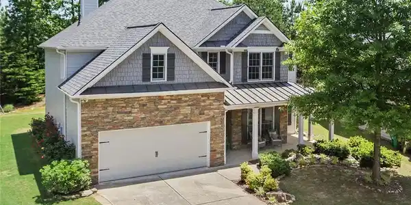 108 Greenbrier Way