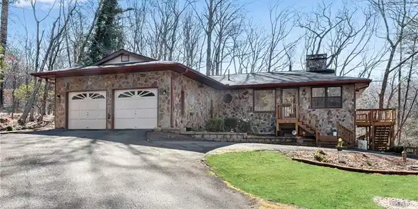 248 Duffer Drive
