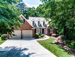 370 Woodbrook Crest