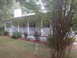 38 SE Lakeview Drive SE