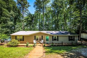 633 Loreau Trail