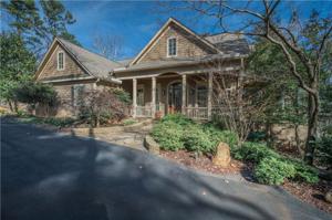 931 Summit Drive