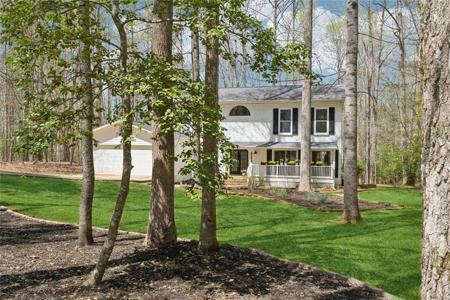 8012 Beachwood Drive