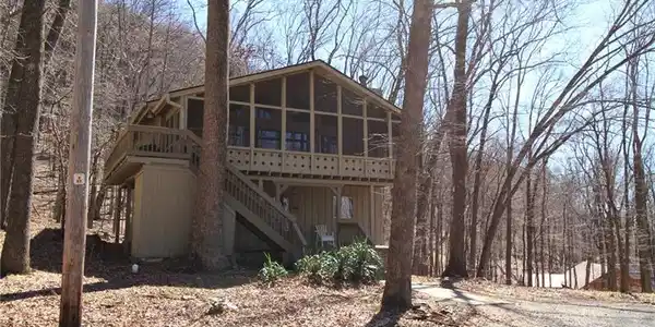 700 Little Pine Mountain Road