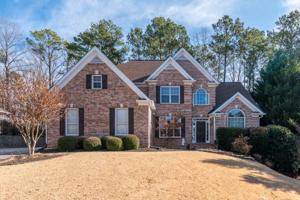 621 Redwood Lane