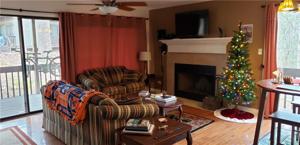 2502 Fairway Oaks