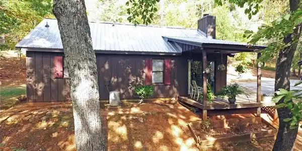 31 Winterview Lane