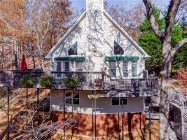 1836 Lake Arrowhead Drive