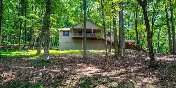 1054 Little Hendricks Mountain Road