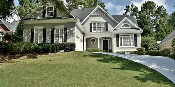 2895 Gleneagles Pointe