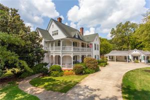 632 Old Allatoona Road SE