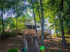 110 River Lake Court