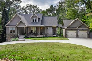 14 Oriole Drive SE