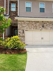 2235 Manor Pointe Drive