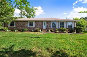233 Walker Hills Circle NW