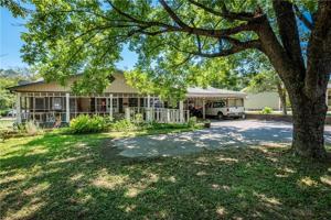 6103 N Main Street SE