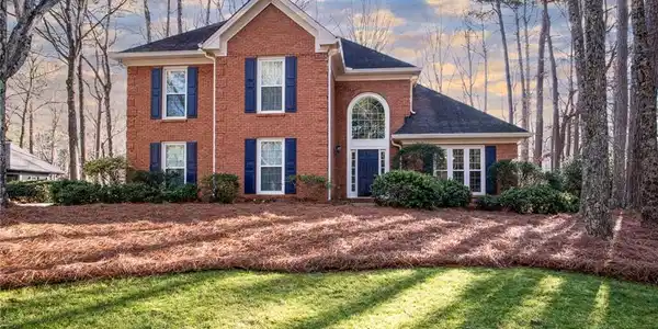 3429 Lakewind Way