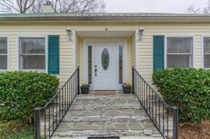 84 Travelers Point