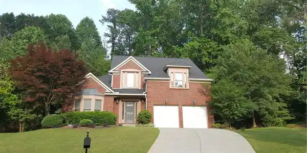 1870 Oak Tree Hollow