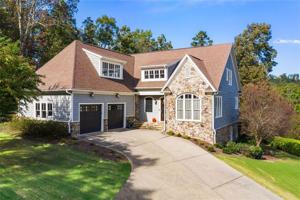 33 SOMERSET Lane