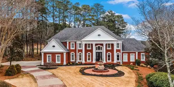 1080 Carnoustie Lane