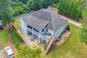 6116 Misty Valley Drive SE