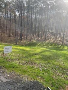 16 BLUE BIRD Circle SE