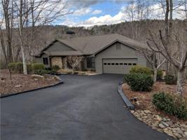 11 Red Maple Lane