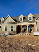 124 Arrowridge