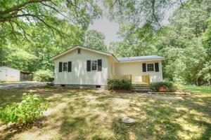 2564 Riverbend Road SW