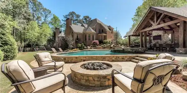 1245 Bay Pointe Terrace