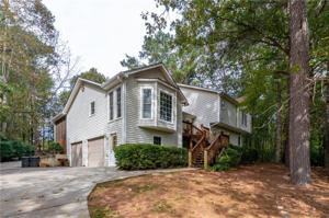 631 Driftwood Drive
