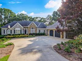 555 Panorama Drive