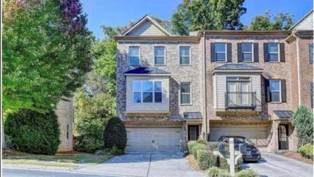 2790 Laurel Valley Trail