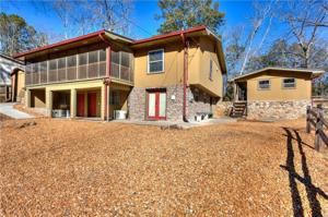 11 Eagle Drive SE