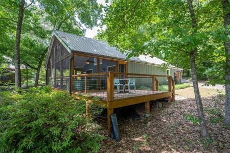 1503 Indian Woods Drive