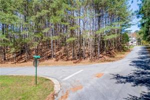 63 Rocky Circle NE
