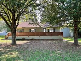 715 Mulberry Circle