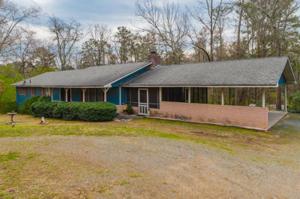 172 Lake Drive