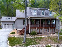 106 Weddell Court