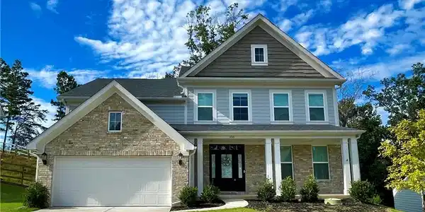 156 Greenbrier Way